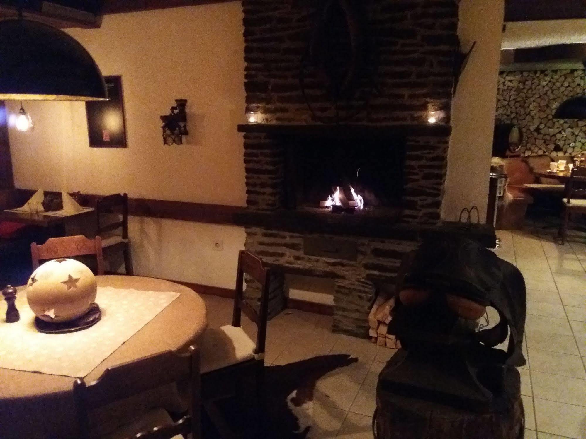 Hotel Schmitta Fiesch Eksteriør bilde