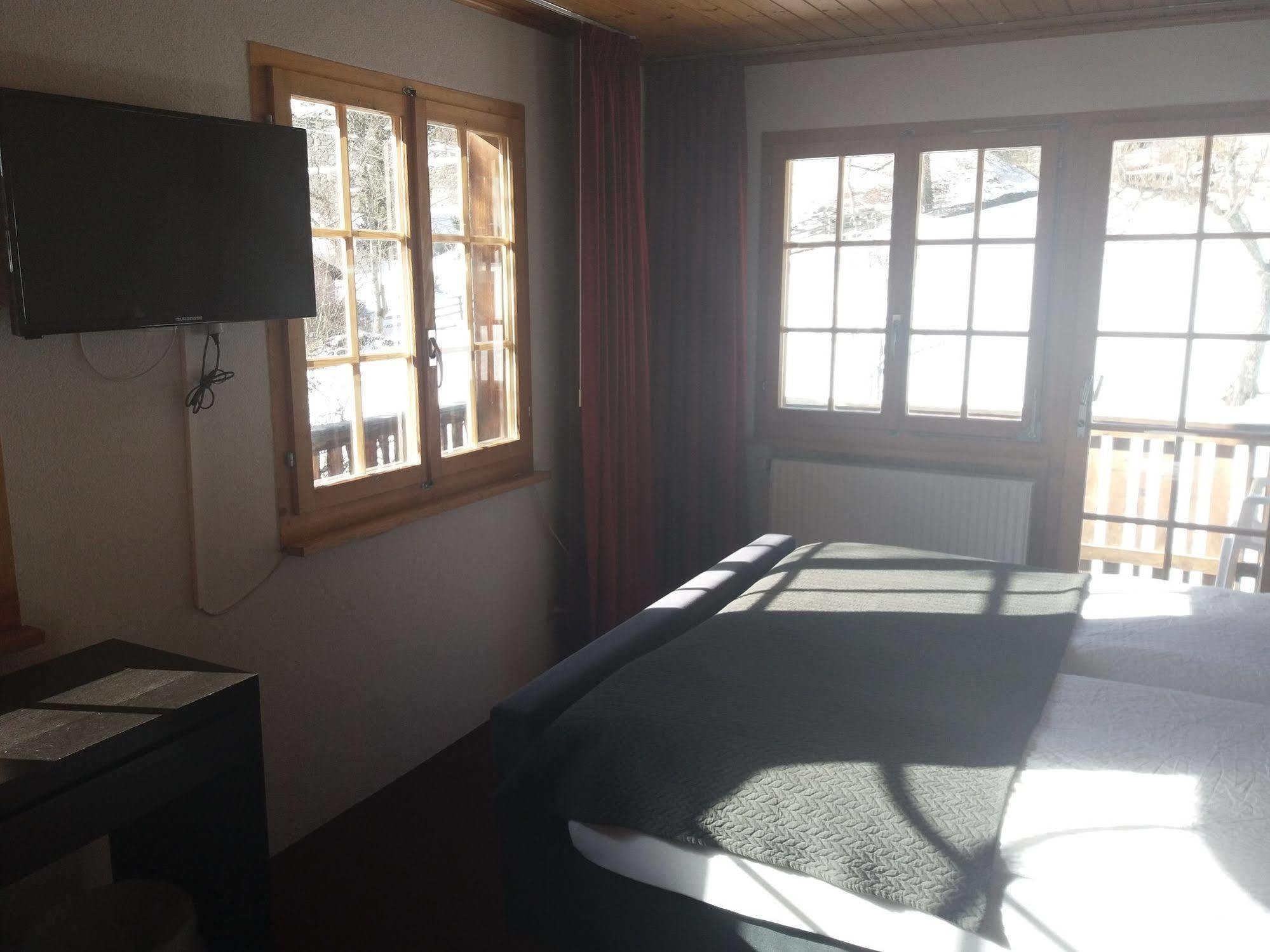 Hotel Schmitta Fiesch Eksteriør bilde